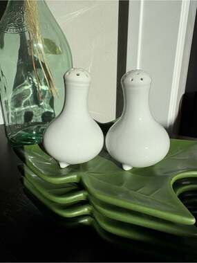 Vintage White Porcelain Salt and Pepper Shakers Gourd Shape Made in Japan MCM